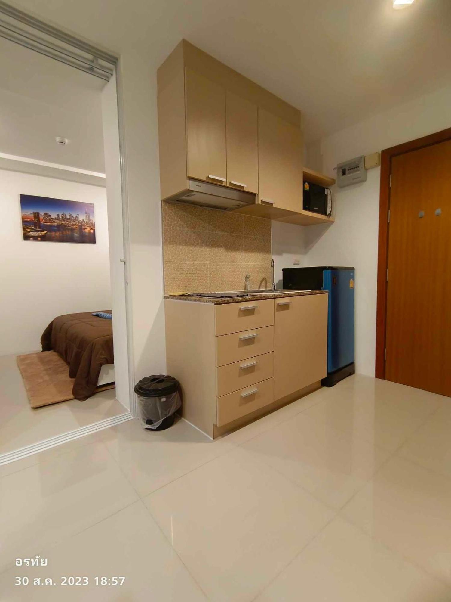 Trio Gems Condo, Pattaya Thailand Jomtien Beach Exteriör bild