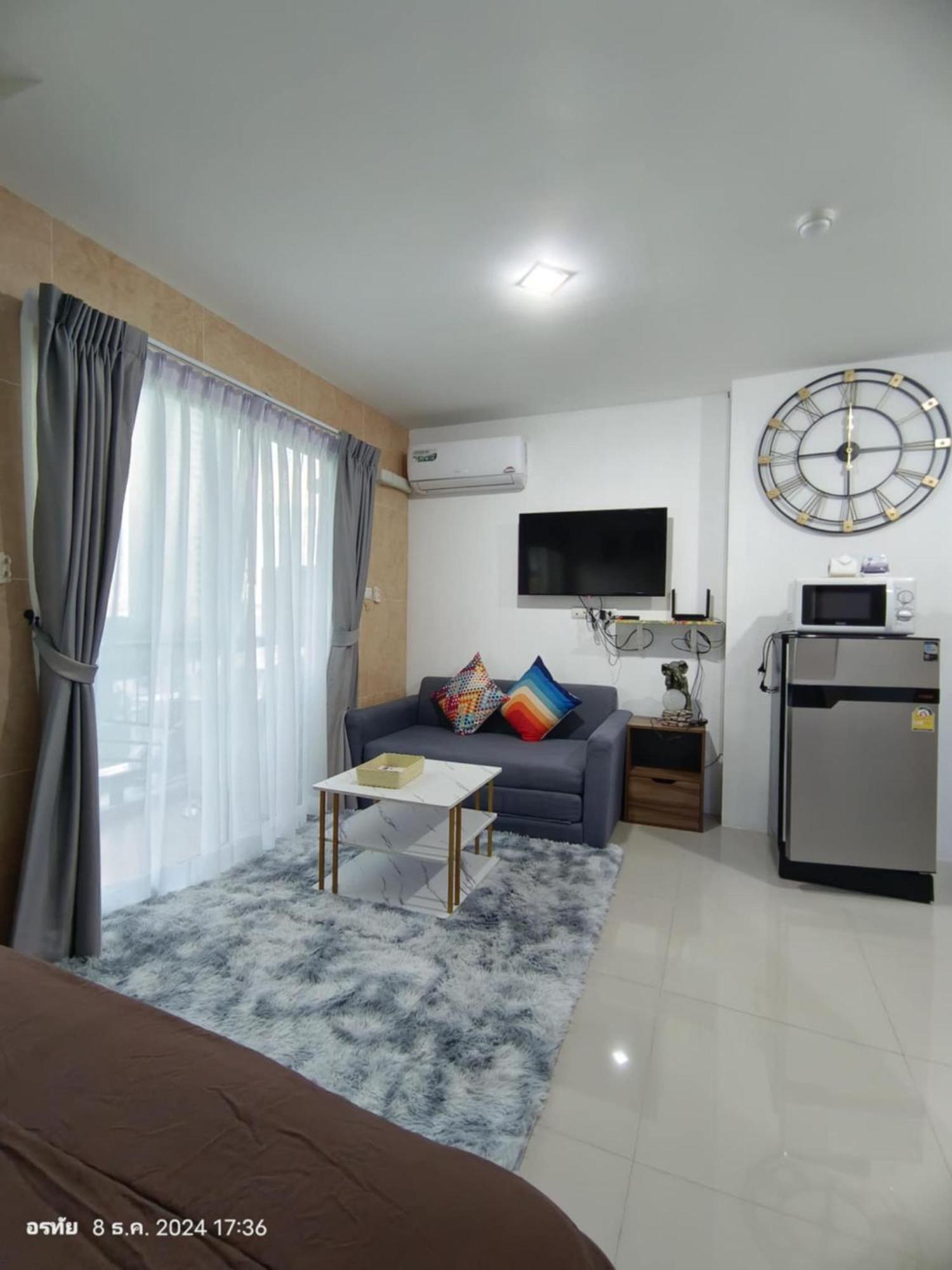 Trio Gems Condo, Pattaya Thailand Jomtien Beach Exteriör bild